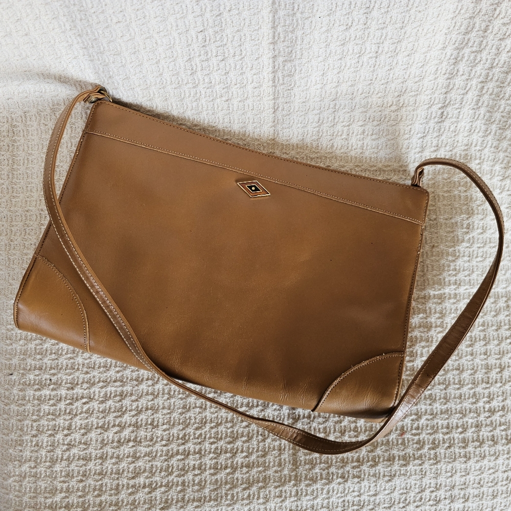☆ VINTAGE Block Congac Shoulder Bag